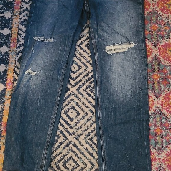 Abercrombie & fitch High rise mom jeans - Picture 3 of 3